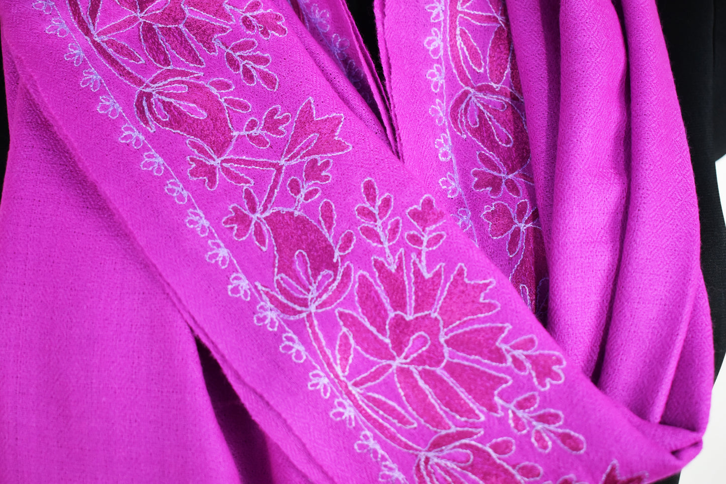 Kashmiri Cashmere Wool Luxury Stole in Barbie Pink – Handwoven with Hashidar Art Single Stitch Floral Vine Embroidery by Riem